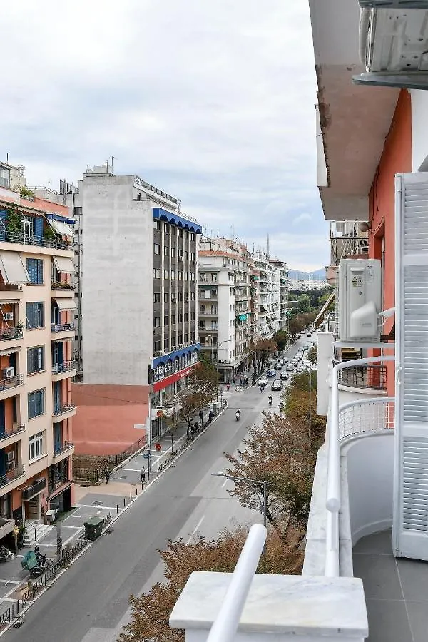 Thessaloniki Center Superior Apartment 0*,