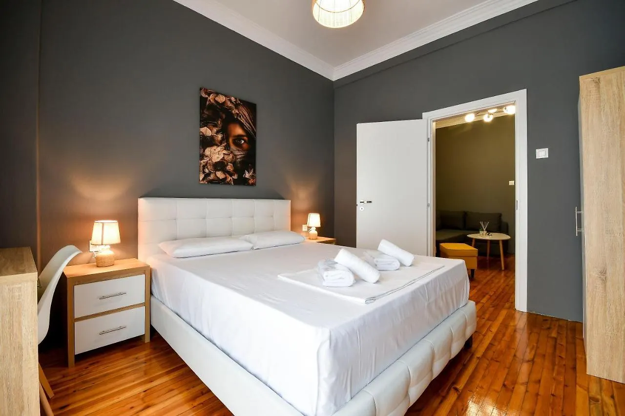 Thessaloniki Center Superior Apartment